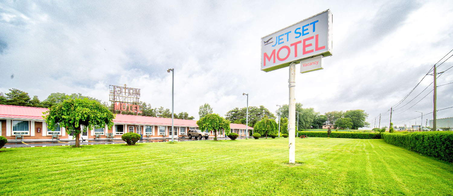 Experience Comfort Redefined At  Jet Set Motel A Haven Of Relaxation In Ingersoll, Canada